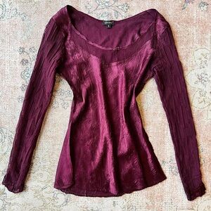 Silky Crinkle Long-Sleeve Scoop Neck Top - Burgundy